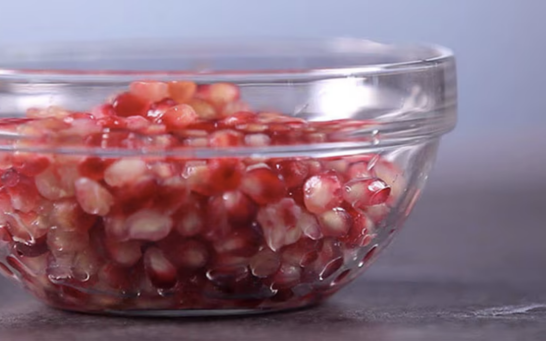 Clean and Easy way to Deseed a Pomegranate